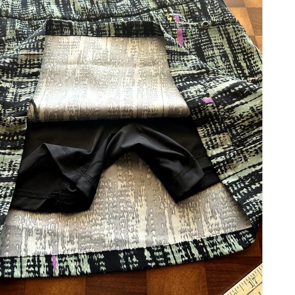 Jamie Sadock Abstract Women's Golf Athletic Skort Size 8 - Picture 9 of 9